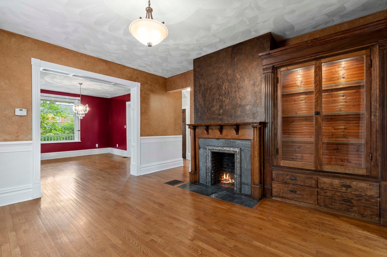 361 Library Place, Oakmont, PA 15139