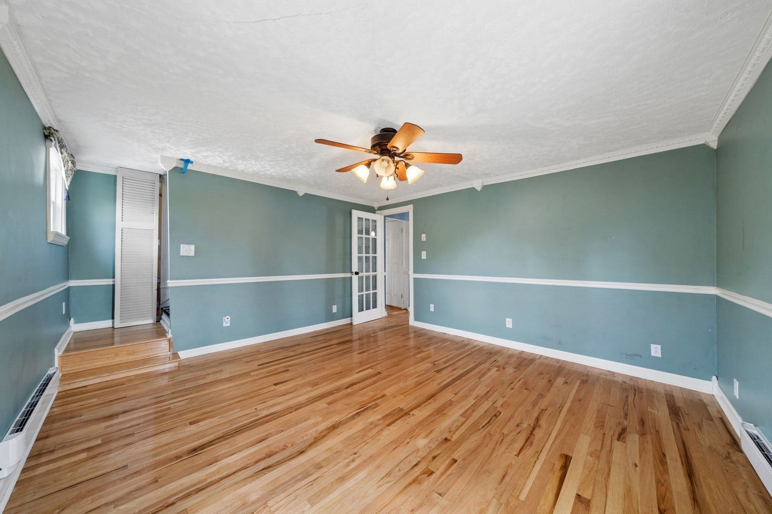 8013 Saltsburg Road, Pittsburgh, PA 15239 8013 Saltsburg Road, Pittsburgh, PA 15239