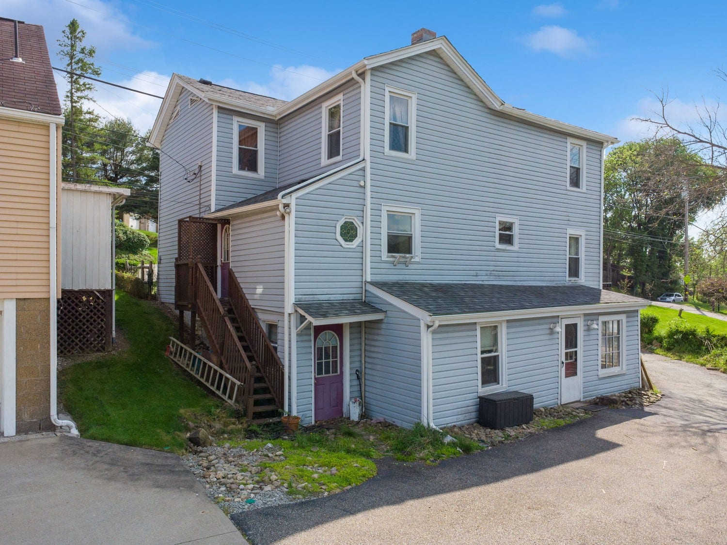 8013 Saltsburg Road, Pittsburgh, PA 15239 8013 Saltsburg Road, Pittsburgh, PA 15239