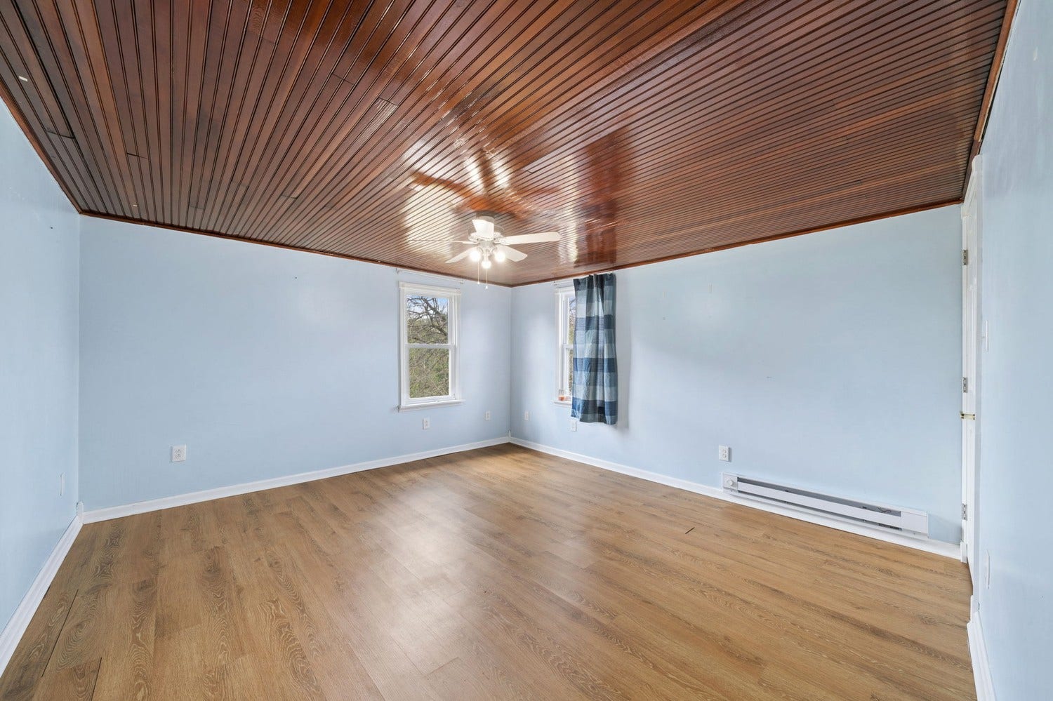 8013 Saltsburg Road, Pittsburgh, PA 15239 8013 Saltsburg Road, Pittsburgh, PA 15239