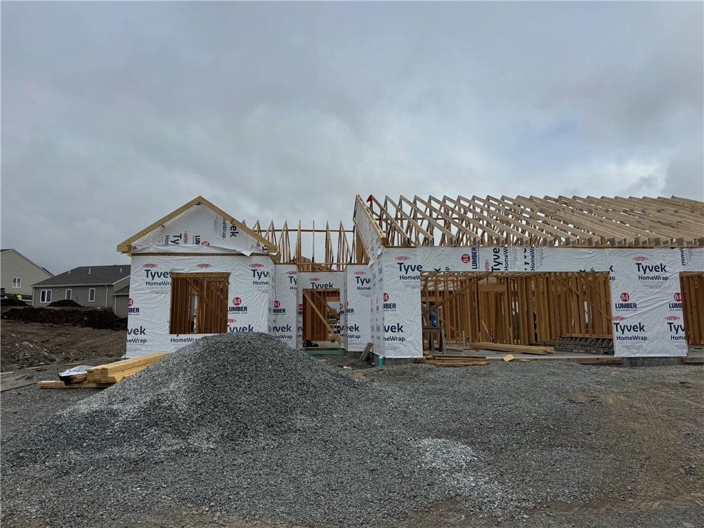 1426 Darlene Drive 49-A, Latrobe, PA 15650 1426 Darlene Drive 49-A, Latrobe, PA 15650