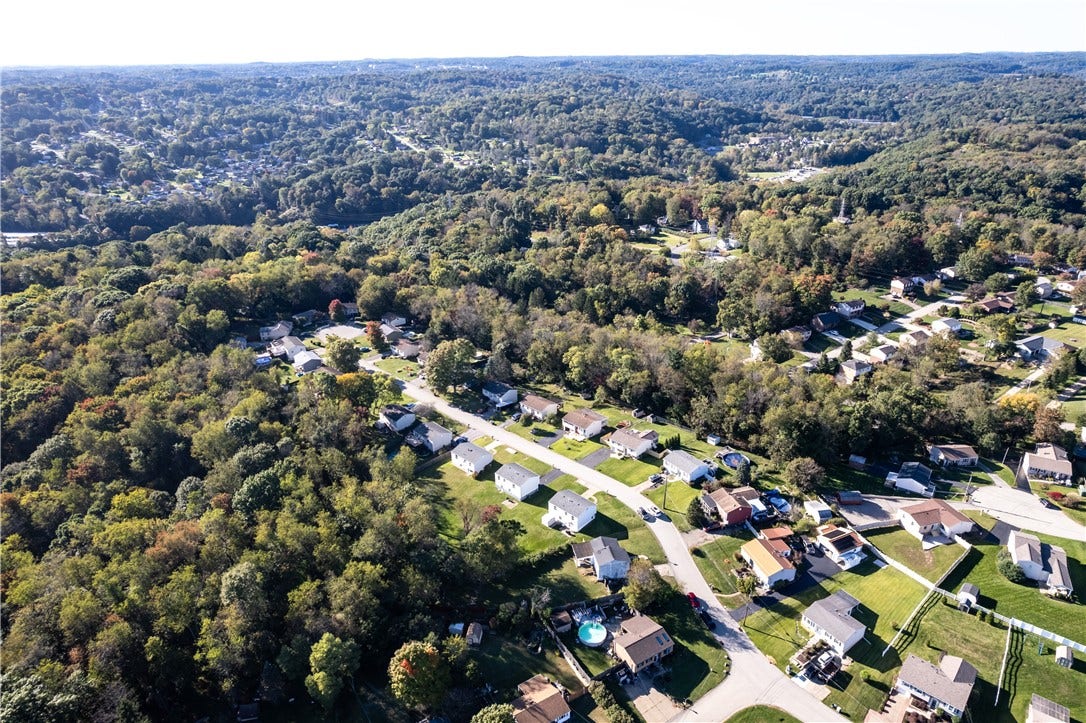 3098 Countryside Drive, Allison Park, PA 15101 3098 Countryside Drive, Allison Park, PA 15101