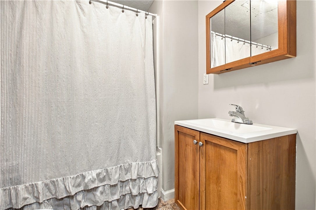 3098 Countryside Drive, Allison Park, PA 15101 3098 Countryside Drive, Allison Park, PA 15101