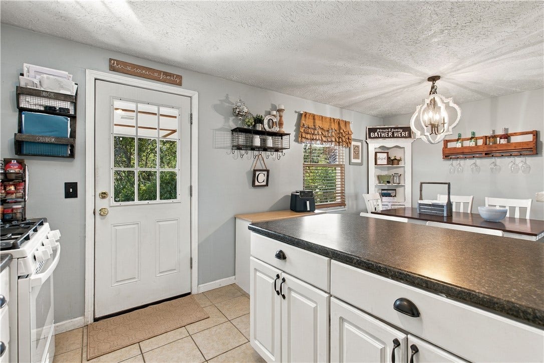 3098 Countryside Drive, Allison Park, PA 15101 3098 Countryside Drive, Allison Park, PA 15101