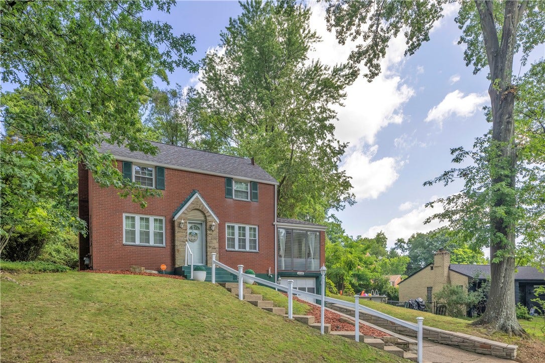 2709 Blackridge Avenue, Pittsburgh, PA 15235 2709 Blackridge Avenue, Pittsburgh, PA 15235