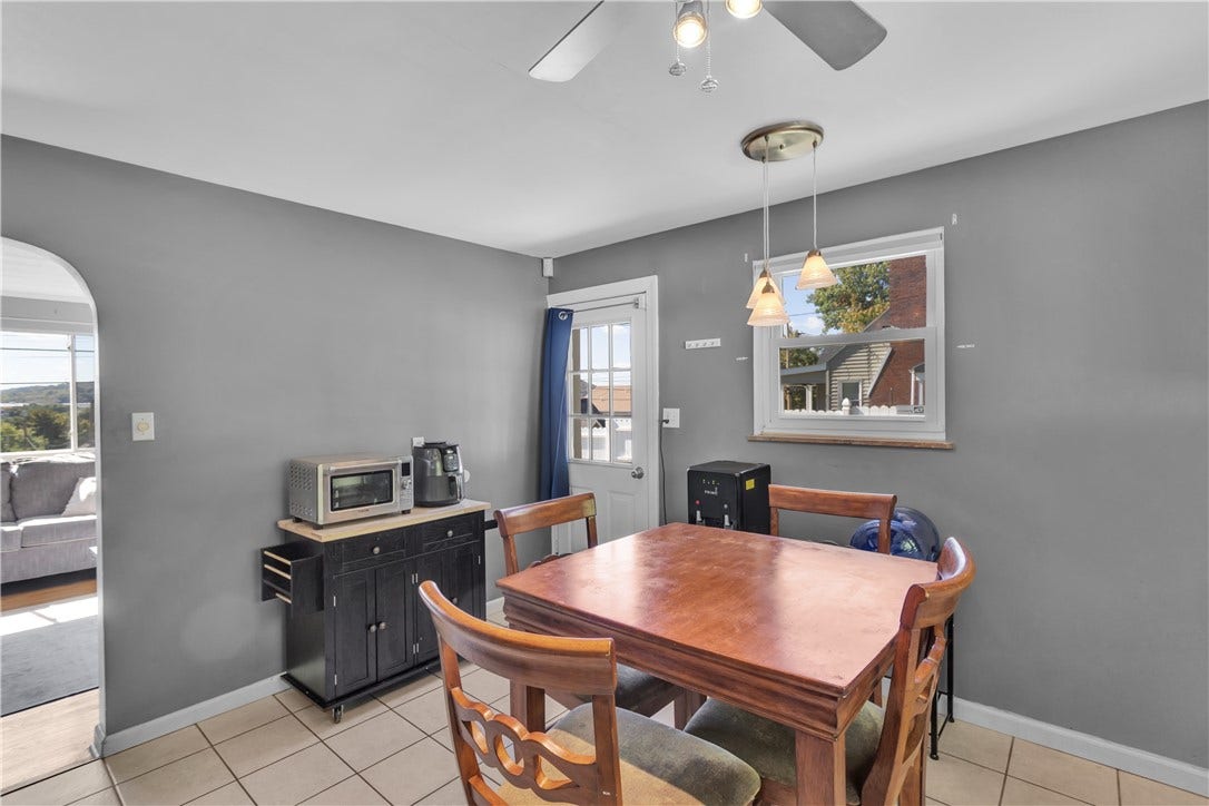 136 N Hazen Ave., Ellwood City, PA 16117 VIDEO: https://www.youtube.com/shorts/CxLVH9VoKeE