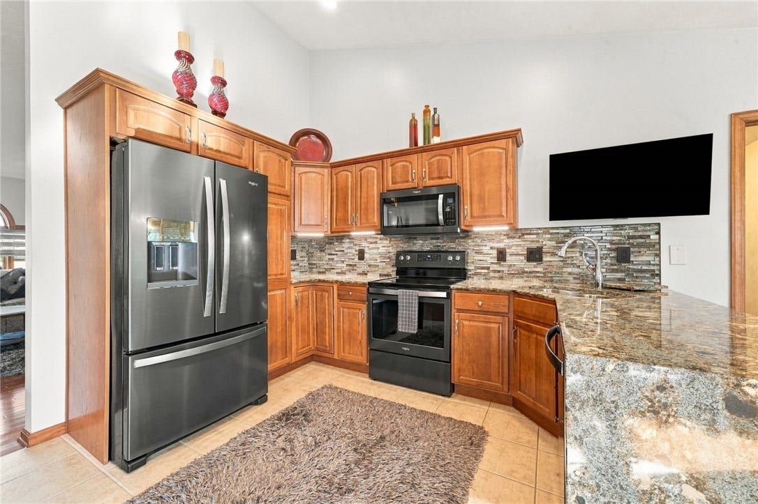 512 Birchwood Ct, Latrobe, PA 15650 512 Birchwood Ct, Latrobe, PA 15650