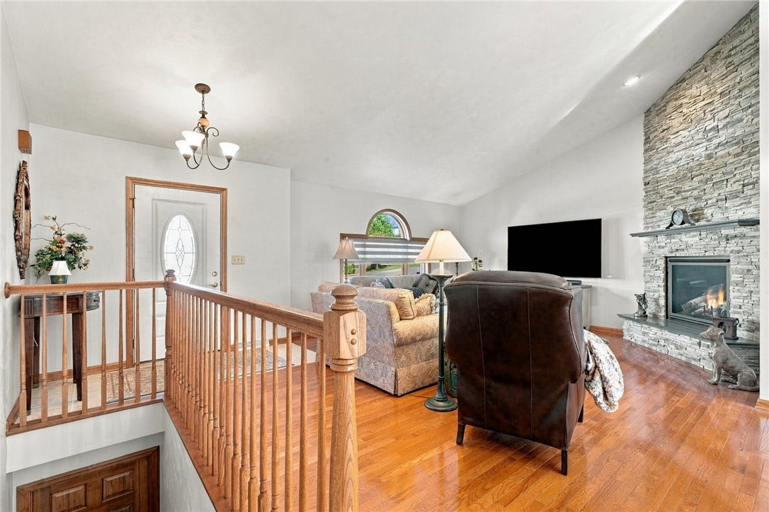 512 Birchwood Ct, Latrobe, PA 15650 512 Birchwood Ct, Latrobe, PA 15650