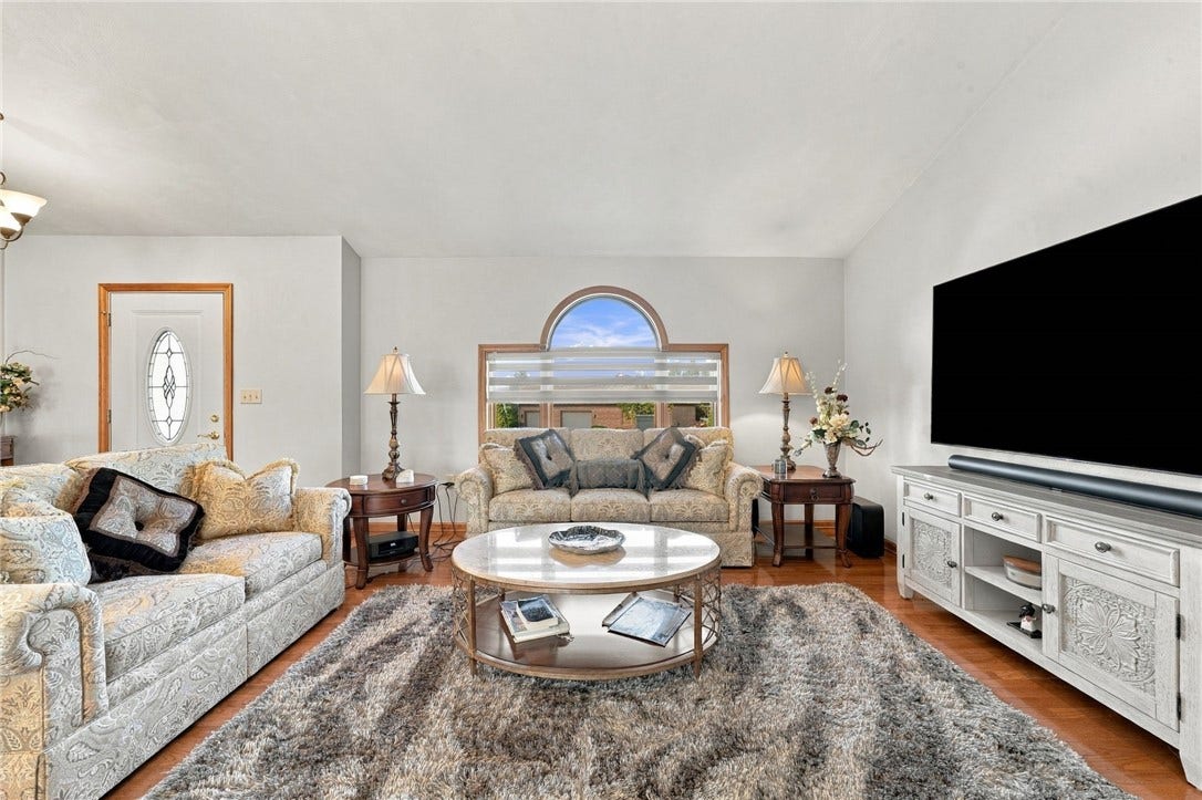 512 Birchwood Ct, Latrobe, PA 15650 512 Birchwood Ct, Latrobe, PA 15650