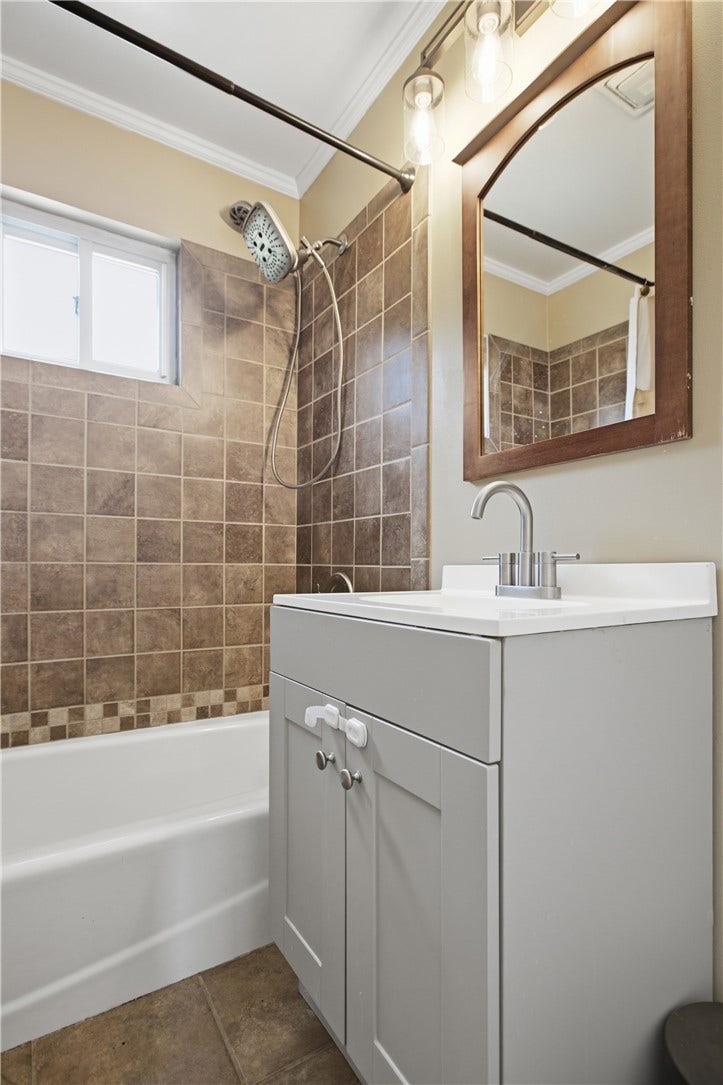 1630 Old Brodhead Rd, Monaca, PA 15061