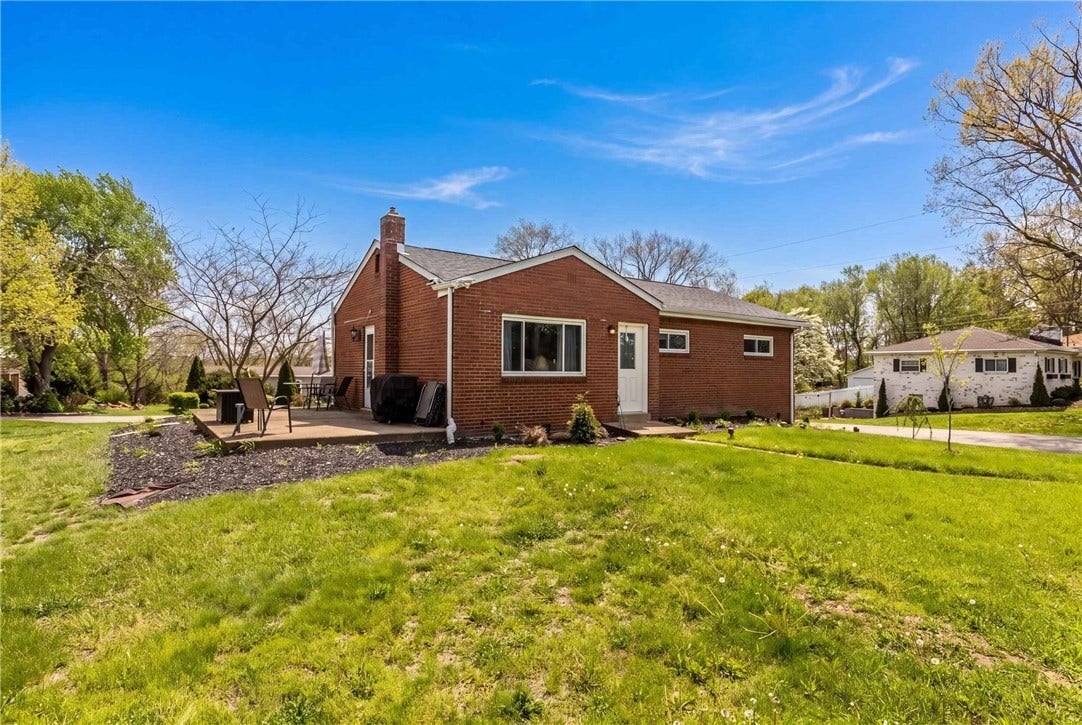 1630 Old Brodhead Rd, Monaca, PA 15061