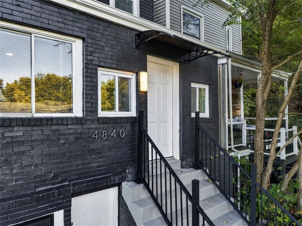 4840 Sullivan Street, Pittsburgh, PA 15224 4840 Sullivan Street, Pittsburgh, PA 15224