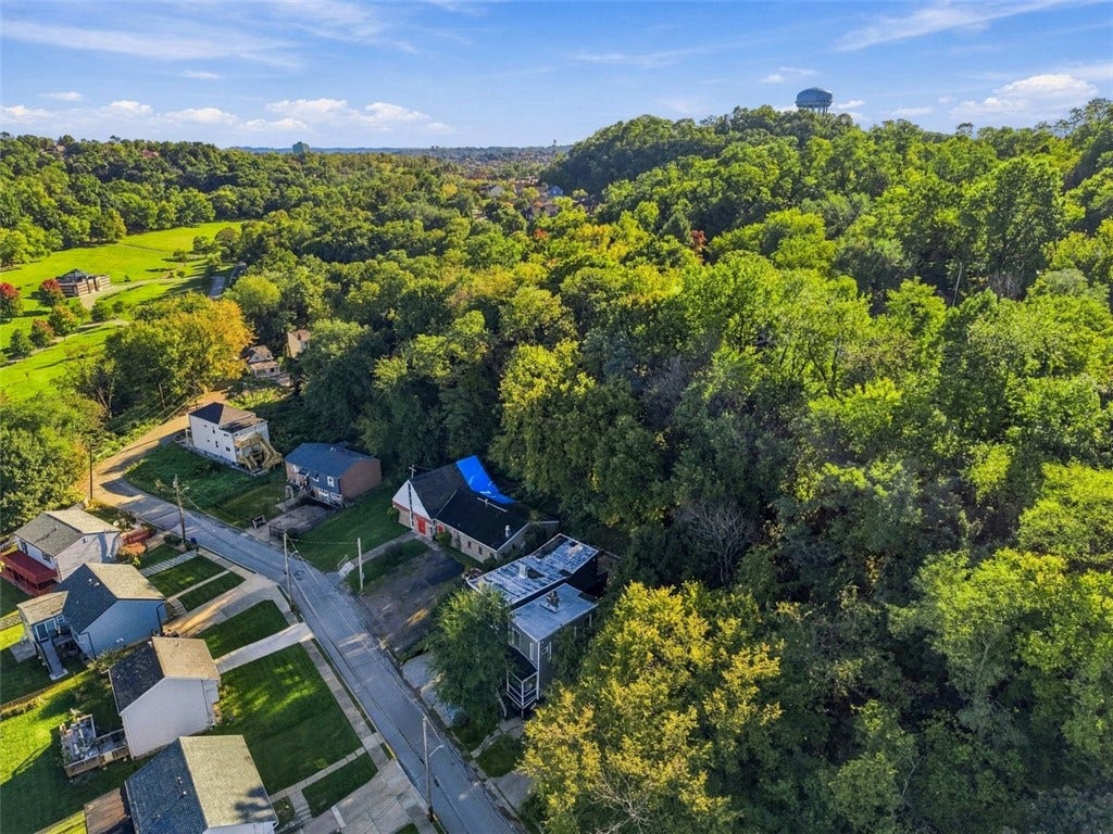 4840 Sullivan Street, Pittsburgh, PA 15224 4840 Sullivan Street, Pittsburgh, PA 15224