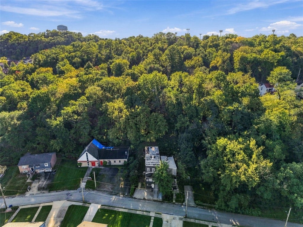 4840 Sullivan Street, Pittsburgh, PA 15224 4840 Sullivan Street, Pittsburgh, PA 15224