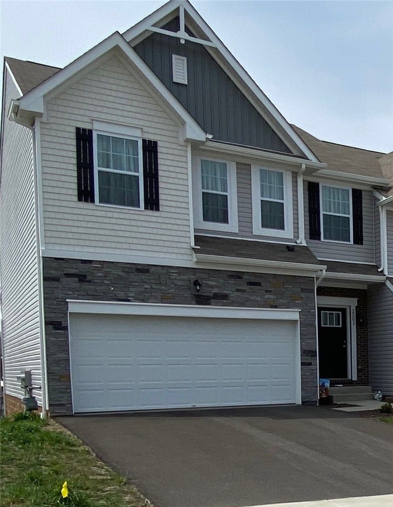 161 Lockheed Dr, Coraopolis, PA 15108 161 Lockheed Dr, Coraopolis, PA 15108