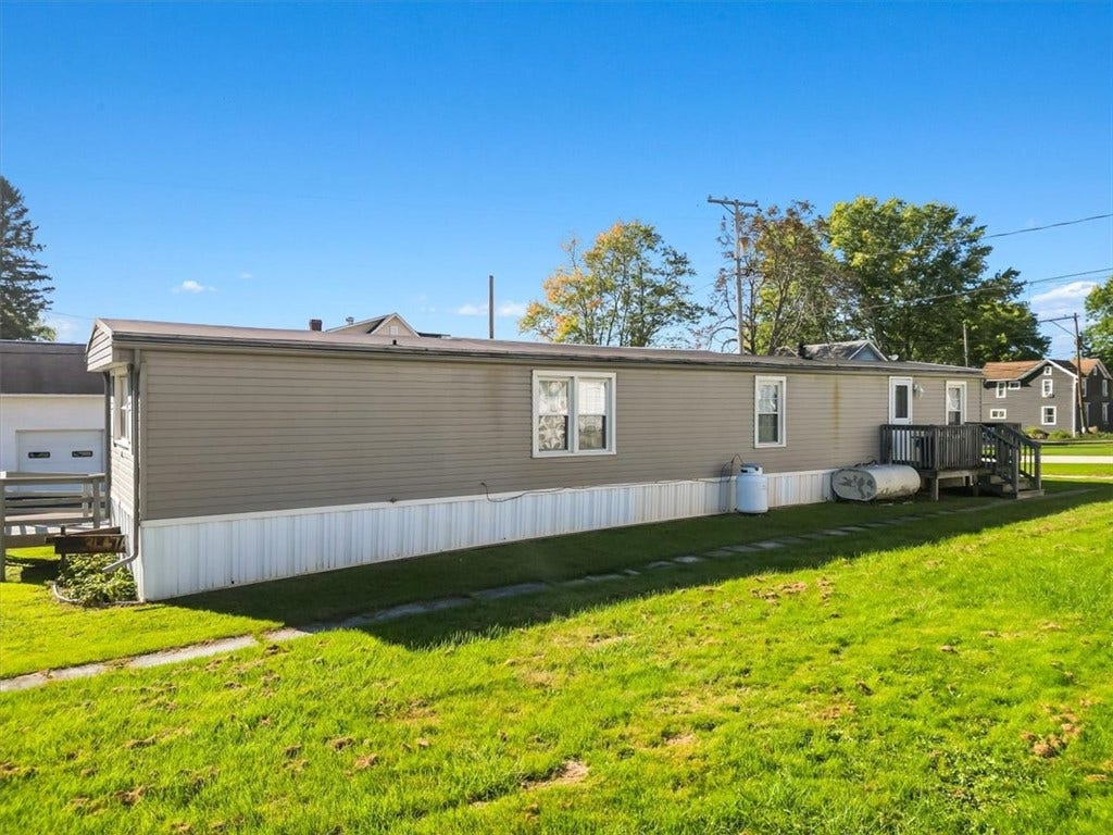 100 High Street, Meyersdale, PA 15552 100 High Street, Meyersdale, PA 15552