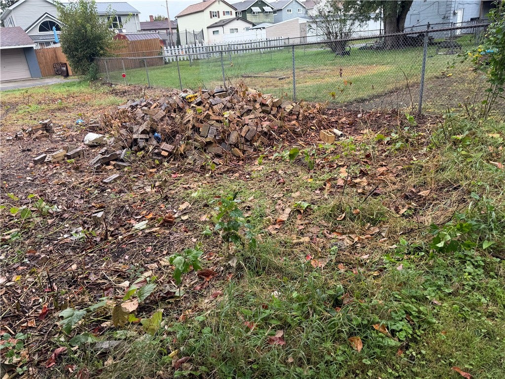 611 Washington Ave, Monaca, PA 15061