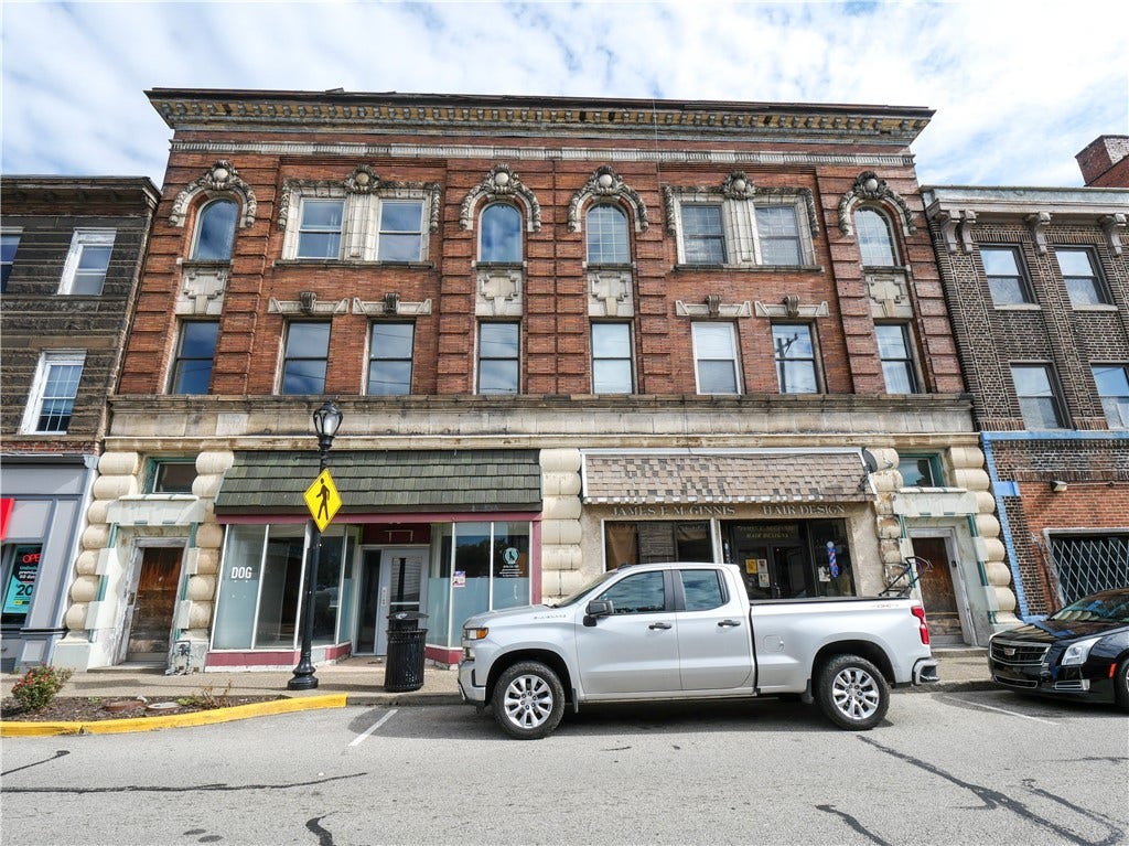 215-217 Brownsville Road, Pittsburgh, PA 15210 215-217 Brownsville Road, Pittsburgh, PA 15210