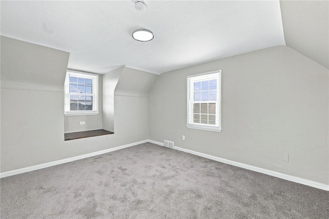 118 MARZOLF ROAD EXT, Pittsburgh, PA 15209