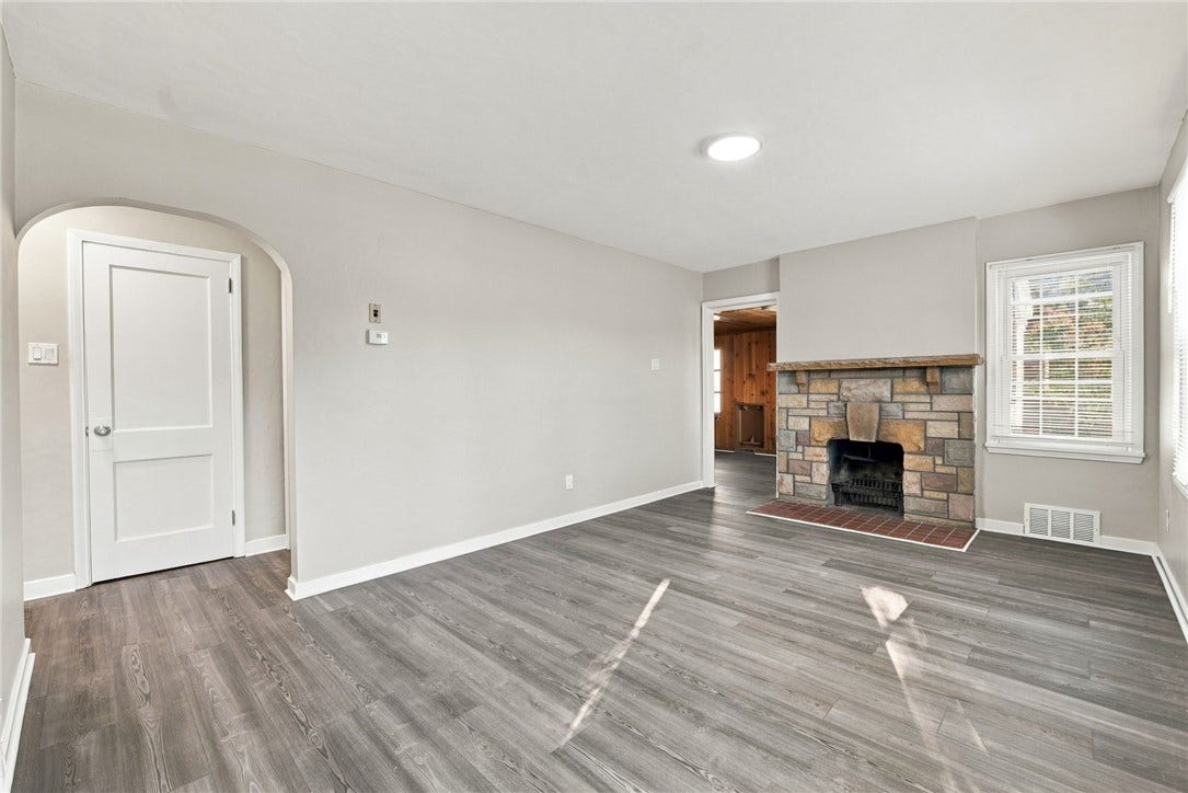 118 MARZOLF ROAD EXT, Pittsburgh, PA 15209