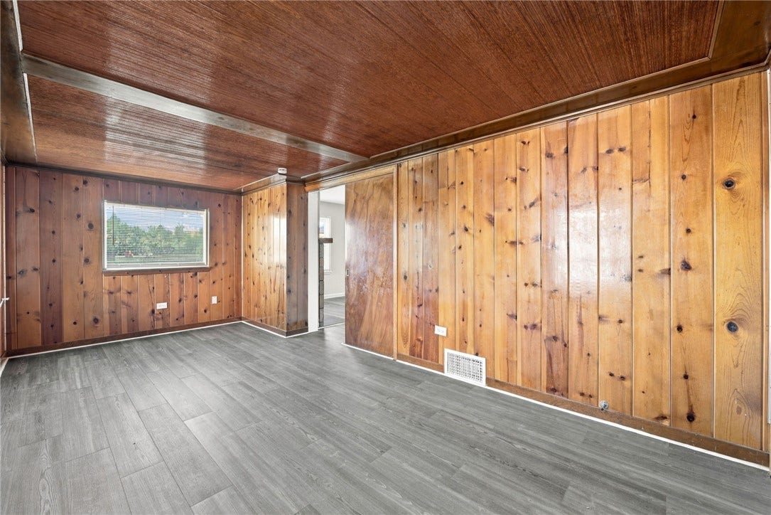 118 MARZOLF ROAD EXT, Pittsburgh, PA 15209