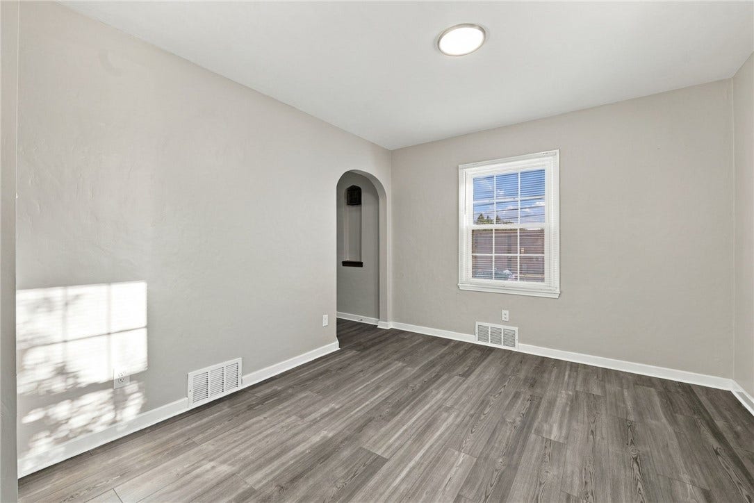 118 MARZOLF ROAD EXT, Pittsburgh, PA 15209
