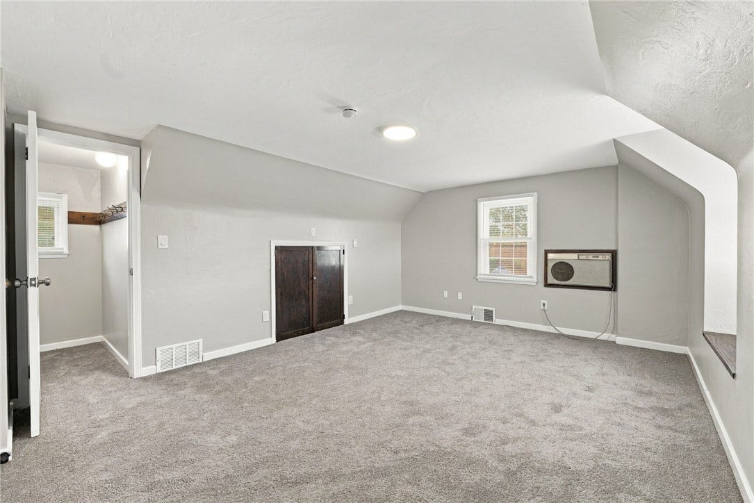 118 MARZOLF ROAD EXT, Pittsburgh, PA 15209