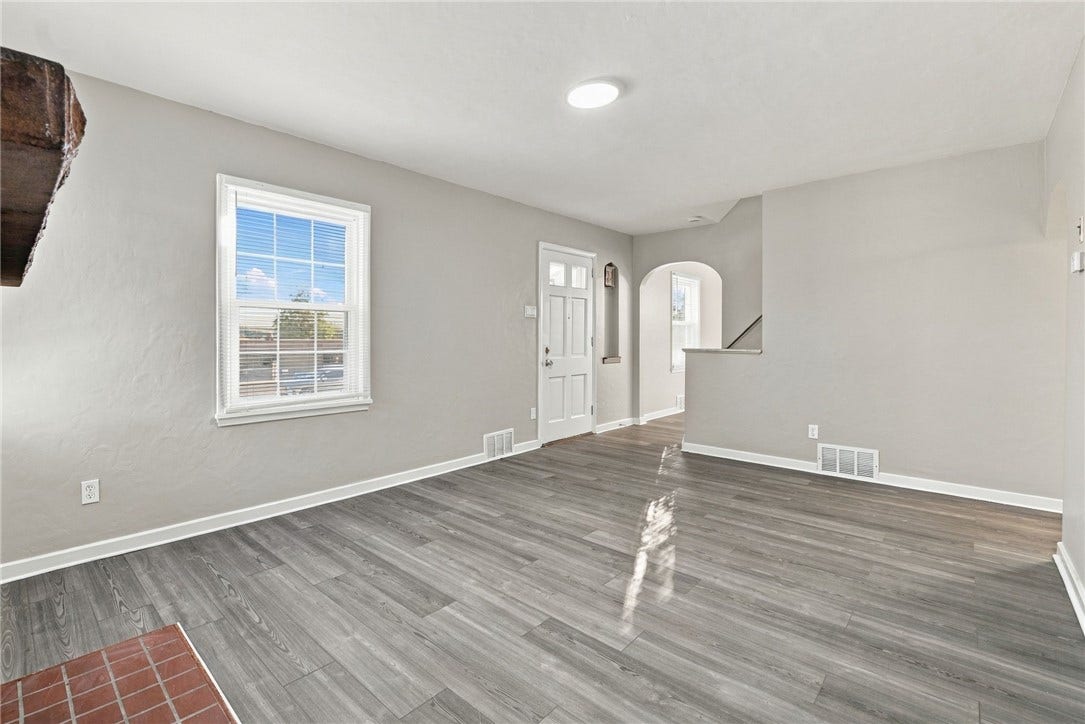 118 MARZOLF ROAD EXT, Pittsburgh, PA 15209