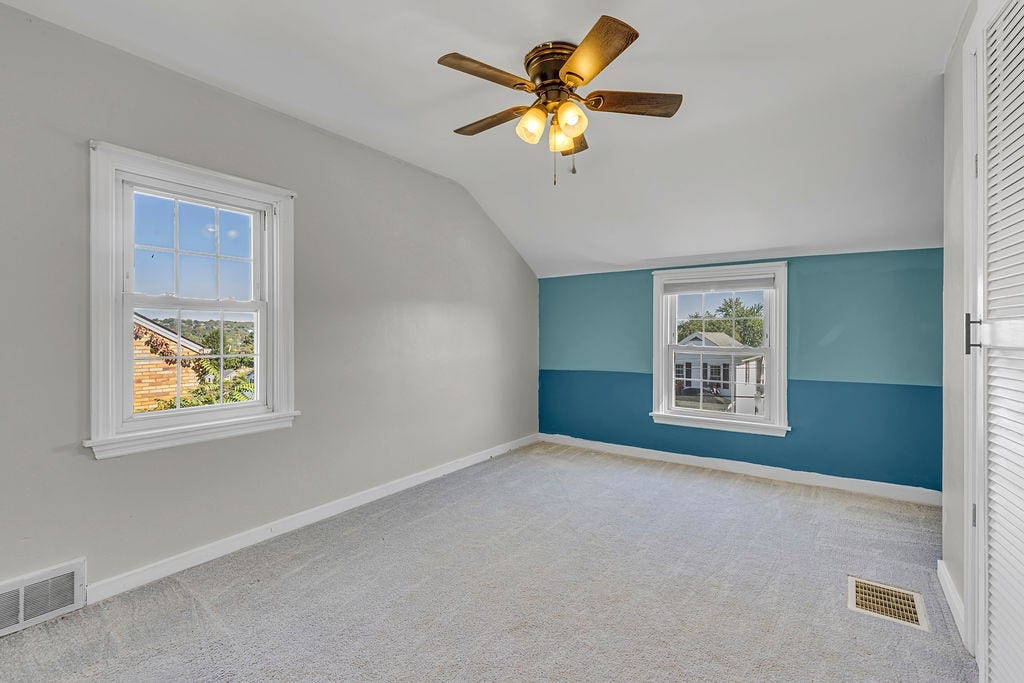 820 Nimick Ave, Monaca, PA 15061