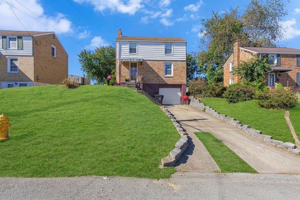820 Nimick Ave, Monaca, PA 15061