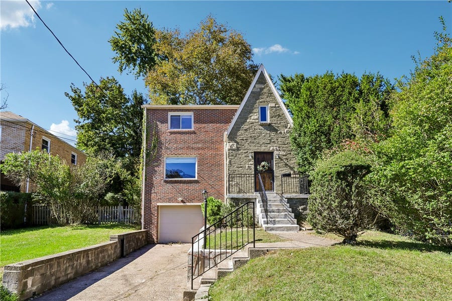 Property photo for 1529 Hawthorne St, Pittsburgh, PA
