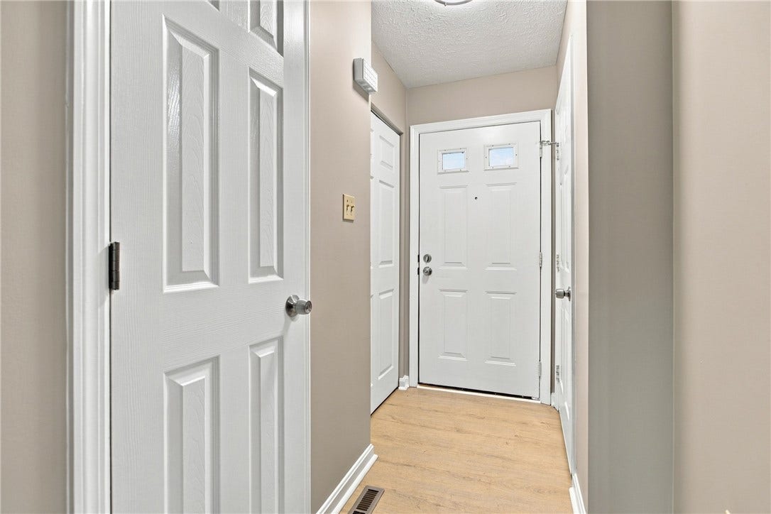 161 Westbrooke Lane, Coraopolis, PA 15108 161 Westbrooke Lane, Coraopolis, PA 15108