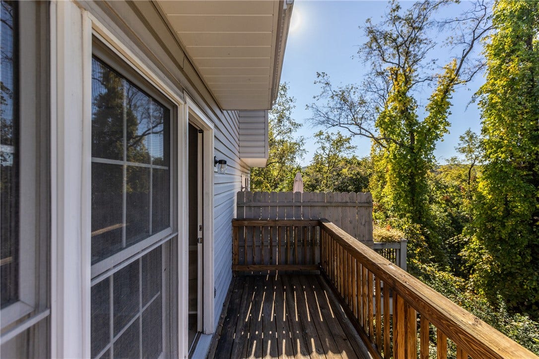 161 Westbrooke Lane, Coraopolis, PA 15108 161 Westbrooke Lane, Coraopolis, PA 15108