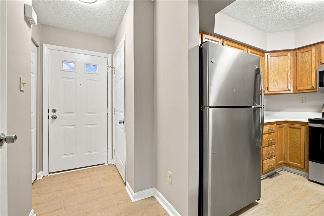 161 Westbrooke Lane, Coraopolis, PA 15108 161 Westbrooke Lane, Coraopolis, PA 15108