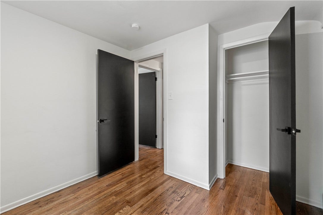 721 Sara Ln, Verona, PA 15147 721 Sara Ln, Verona, PA 15147