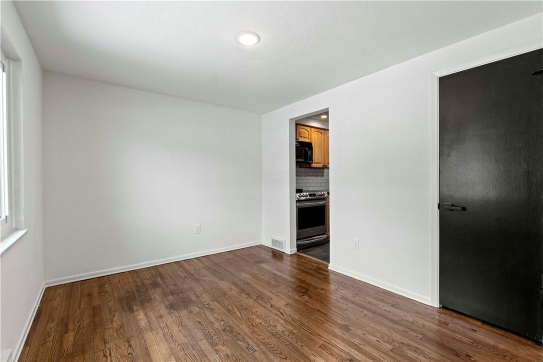 721 Sara Ln, Verona, PA 15147 721 Sara Ln, Verona, PA 15147