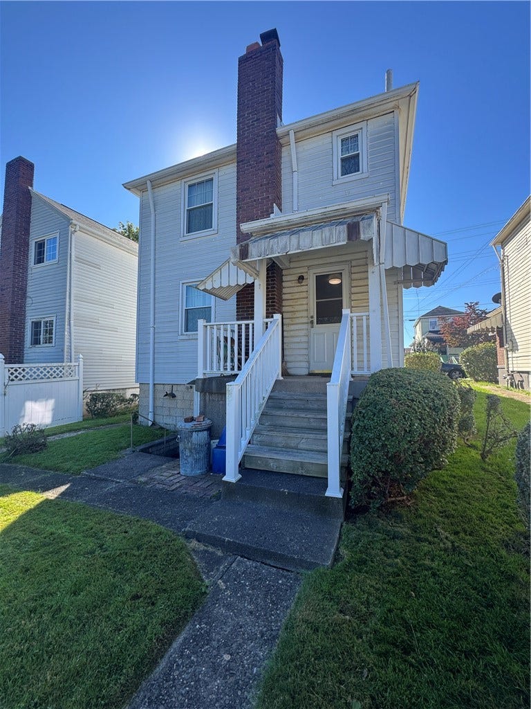 1502 Pennsylvania Ave, West Mifflin, PA 15122