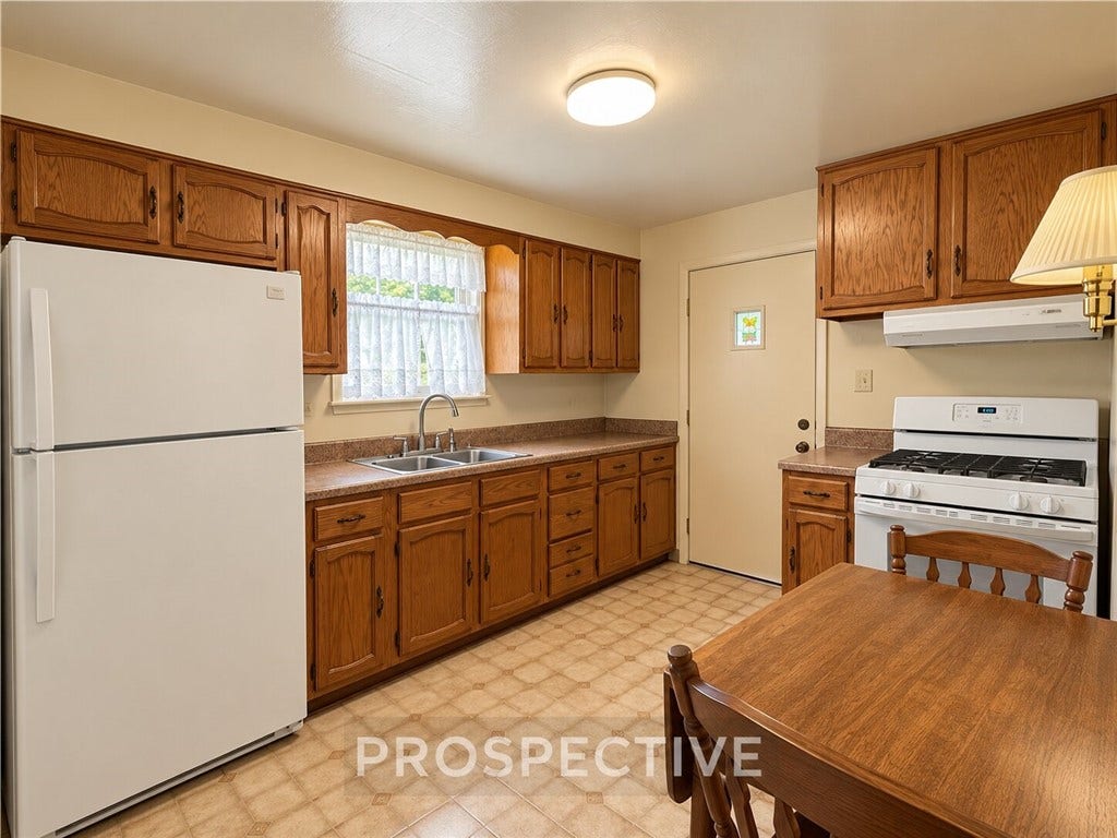 1502 Pennsylvania Ave, West Mifflin, PA 15122