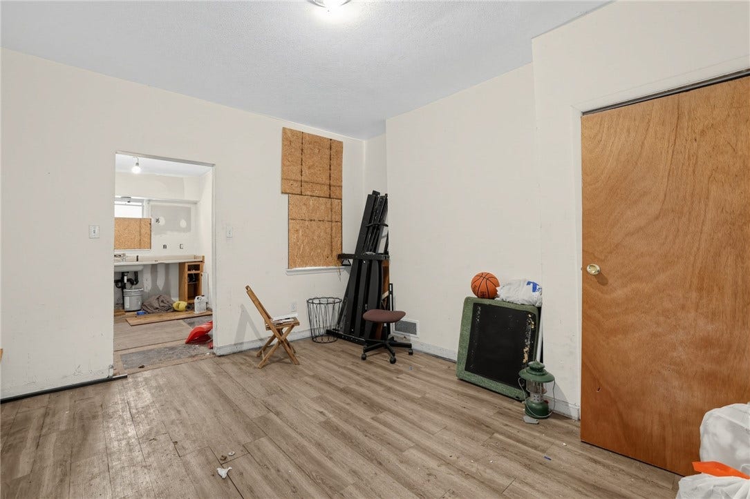 1303 Pennsylvania Ave, Pittsburgh, PA 15233 1303 Pennsylvania Ave, Pittsburgh, PA 15233