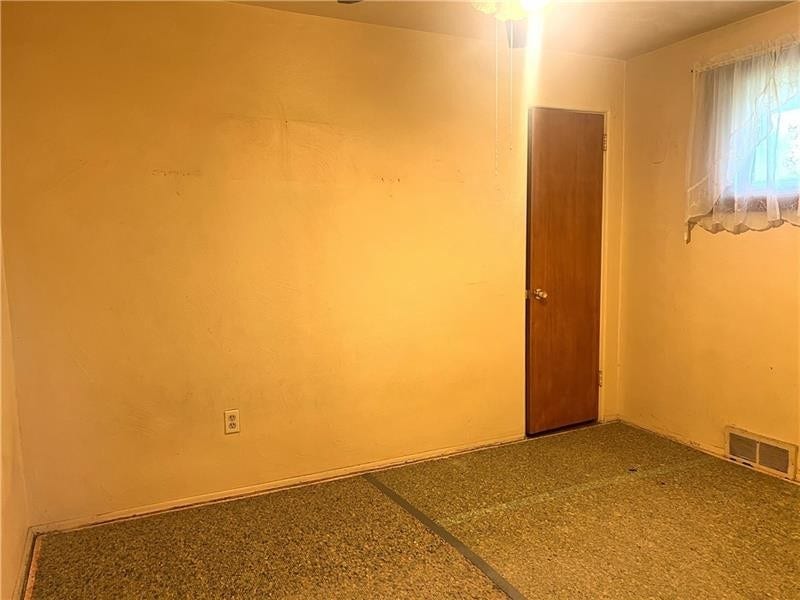 297 Ewings Mill Rd, Coraopolis, PA 15108 297 Ewings Mill Rd, Coraopolis, PA 15108