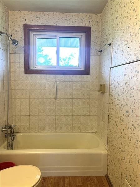 297 Ewings Mill Rd, Coraopolis, PA 15108 297 Ewings Mill Rd, Coraopolis, PA 15108
