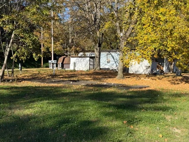 18 GROVE, New Brighton, PA 15066 18 GROVE, New Brighton, PA 15066