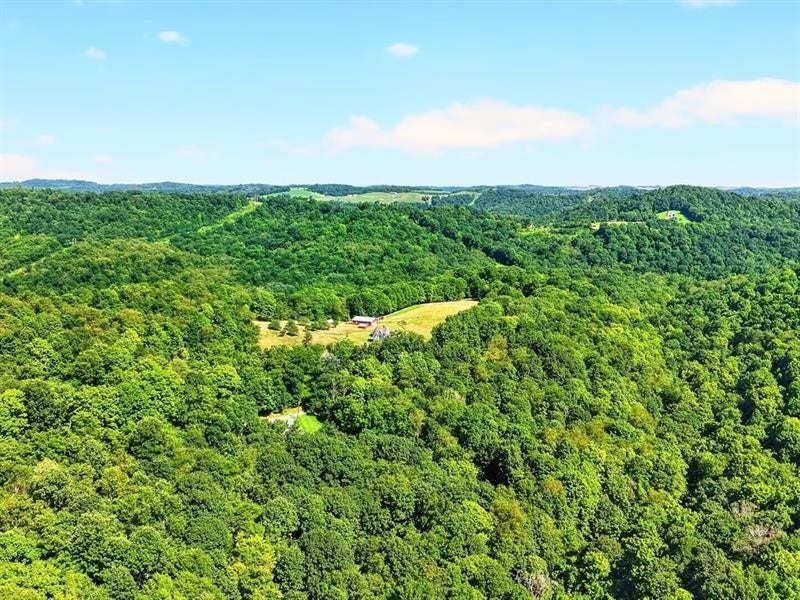 78 Sprowls Rd, Claysville, PA 15323