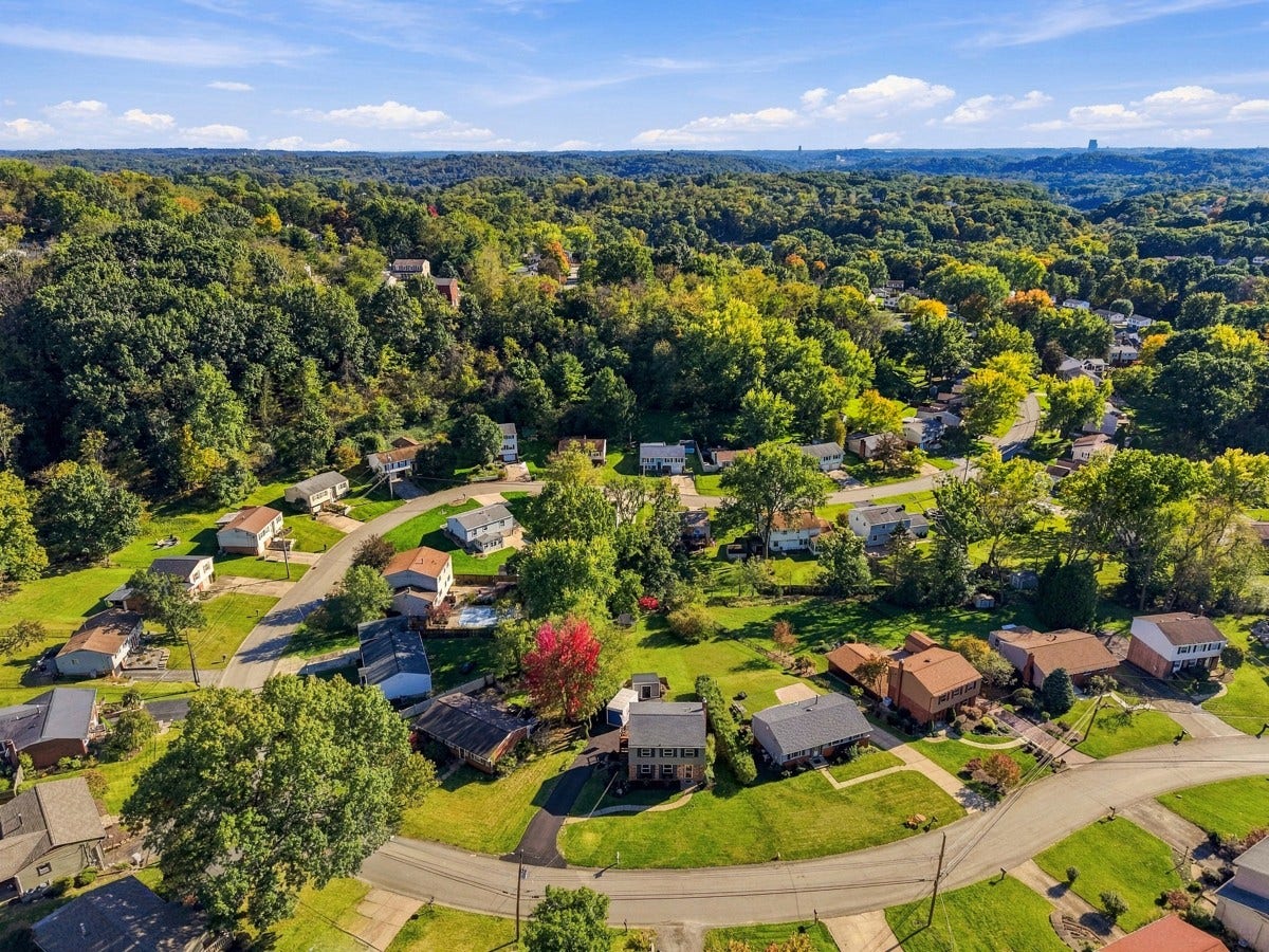 2635 Sapling Dr, Allison Park, PA 15101