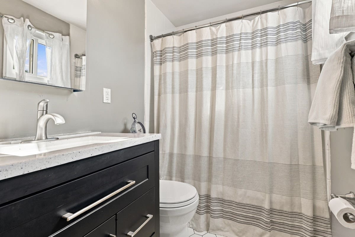 2635 Sapling Dr, Allison Park, PA 15101
