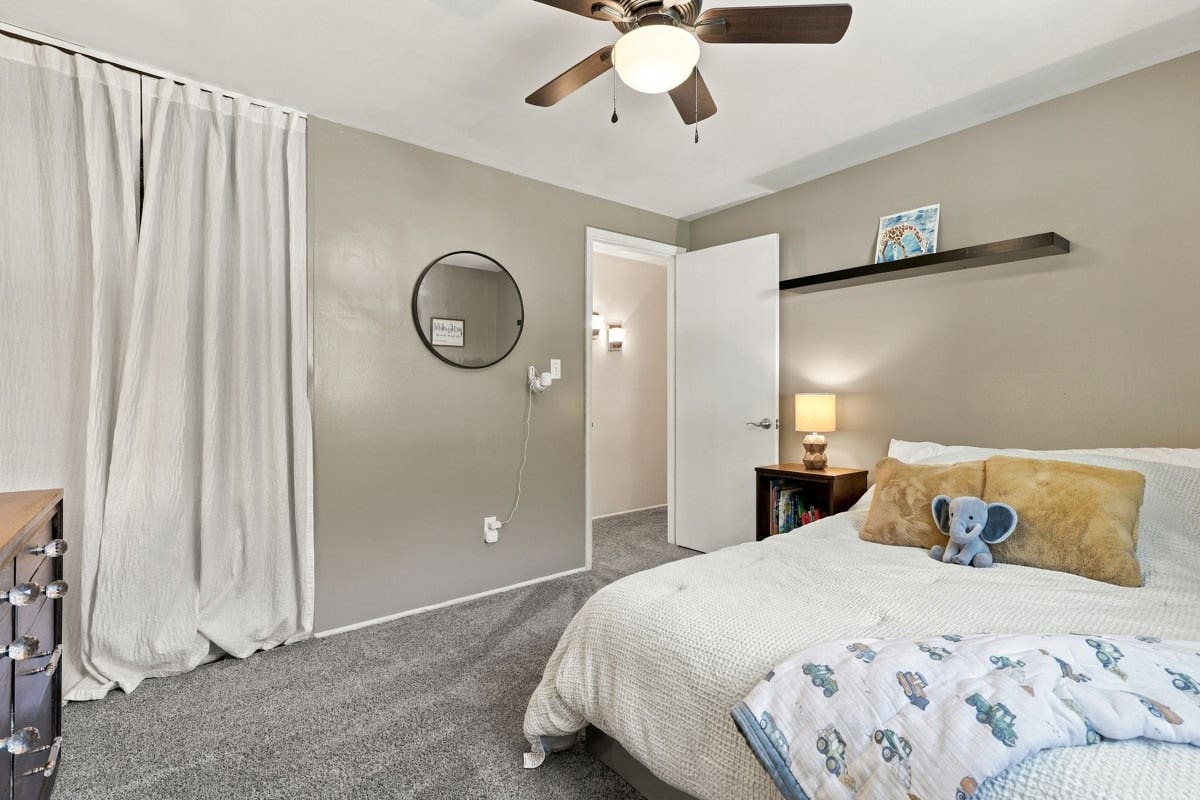 2635 Sapling Dr, Allison Park, PA 15101