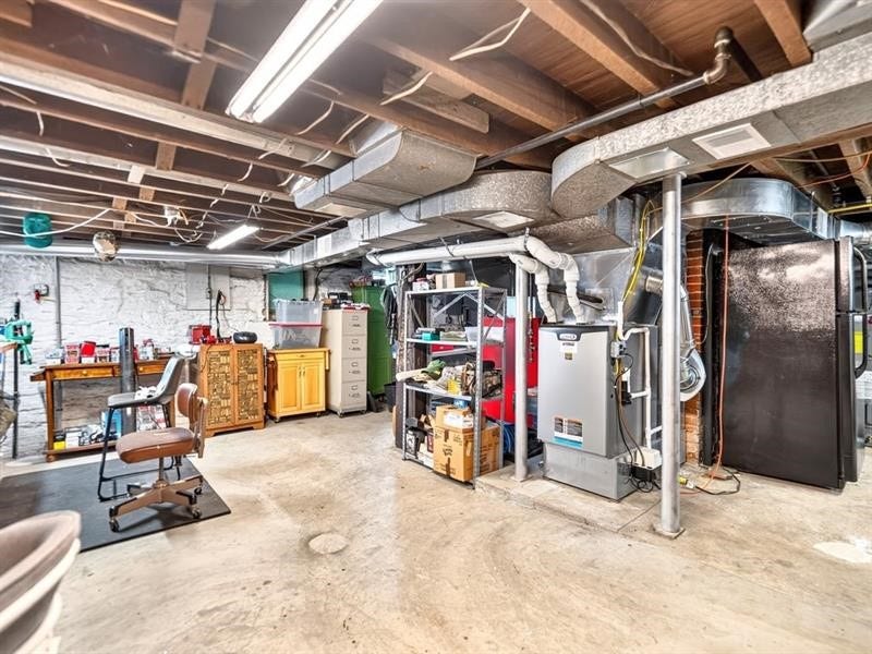 78 Sprowls Rd, Claysville, PA 15323 78 Sprowls Rd, Claysville, PA 15323