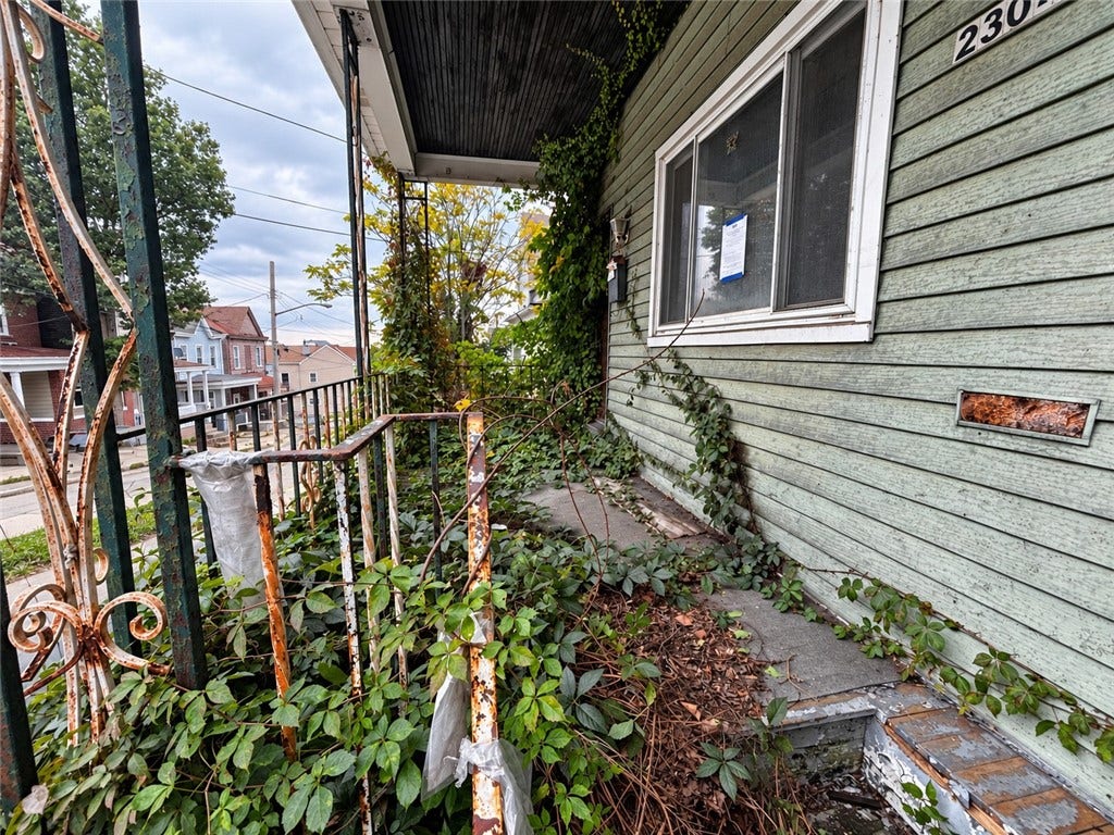 2304 Eccles Street, Pittsburgh, PA 15210 2304 Eccles Street, Pittsburgh, PA 15210