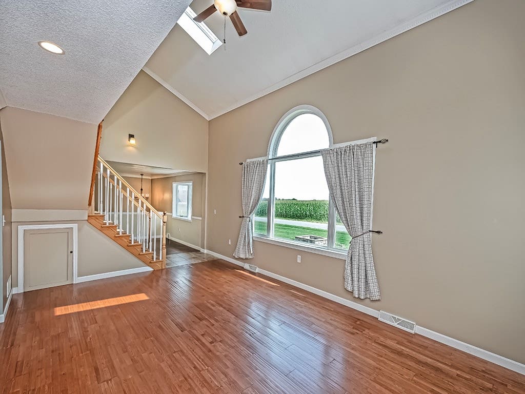 308 Welsh Rd, Evans City, PA 16033