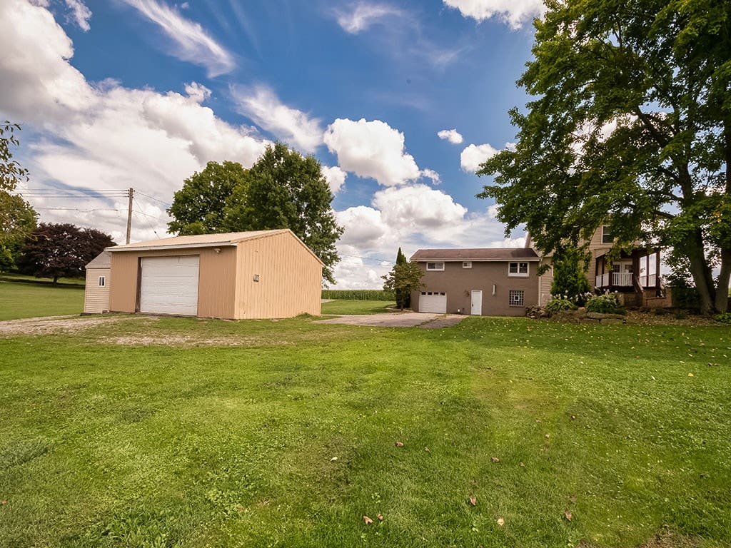 308 Welsh Rd, Evans City, PA 16033